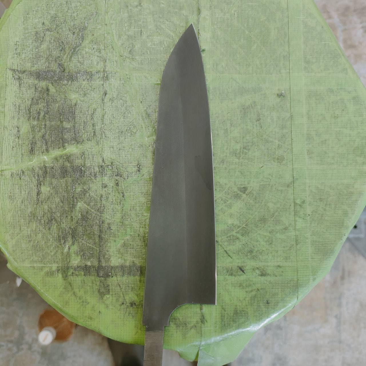 VG10 monosteel Gyuto10
